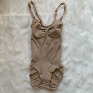 SKIMS Seamless Sculpt Brief Bodysuit L/XL (SH-BSB-0348)